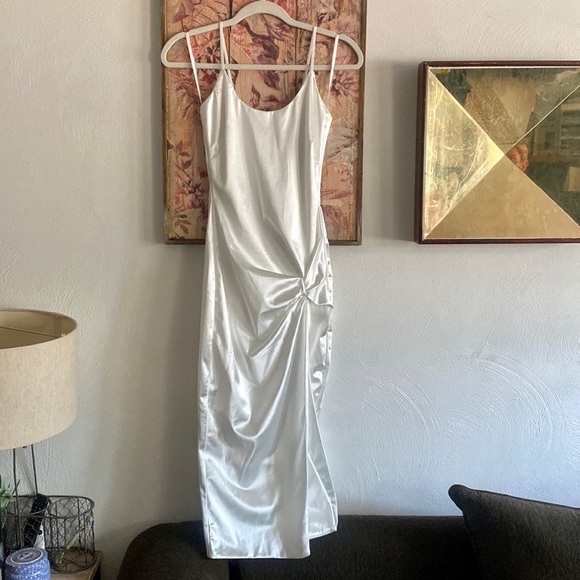 JLUXLABEL IVORY MIDI DRESS SLIT SPLIT DRESS STRETCH BODYCON - Picture 3 of 16